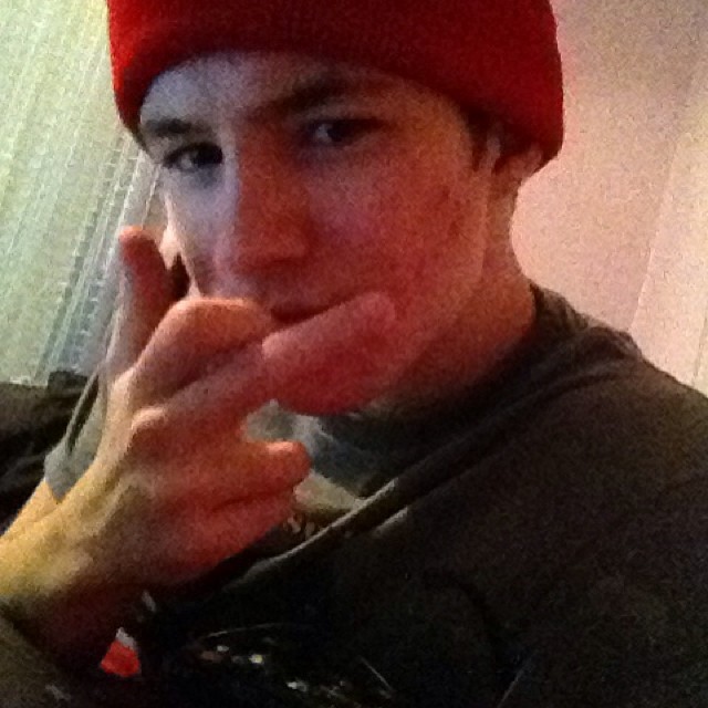 corysanchez:  fag but merryyy xmas nigggas