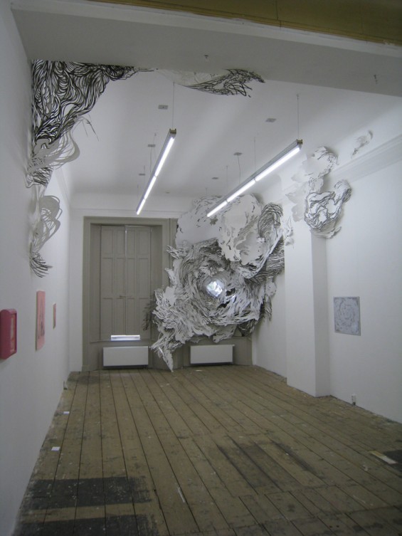 archiemcphee:  Mia Pearlman is a paper artist based in Brooklyn, New York who creates