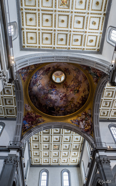 Basilica di San Lorenzo, Firenze, Italia.www.jcllib.tumblr.com