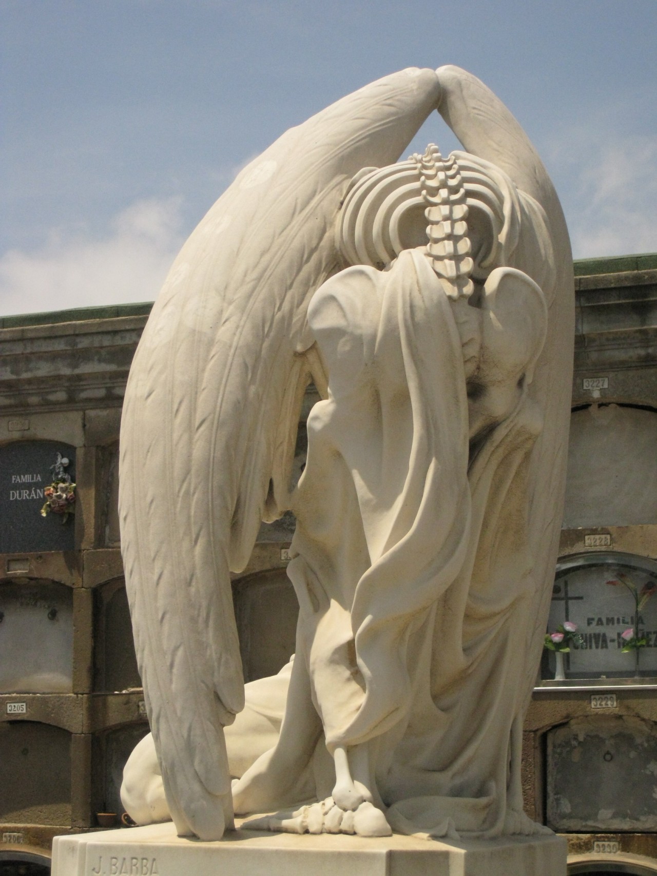 fer1972:  Today’s Classic: The Kiss of Death (El Peto de la Mort) by Jaume Barba