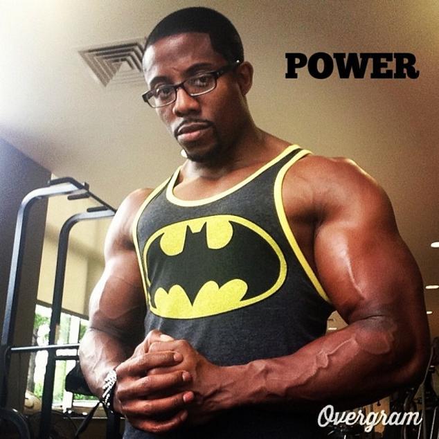 charlibal:  Look at those arms DAMN 