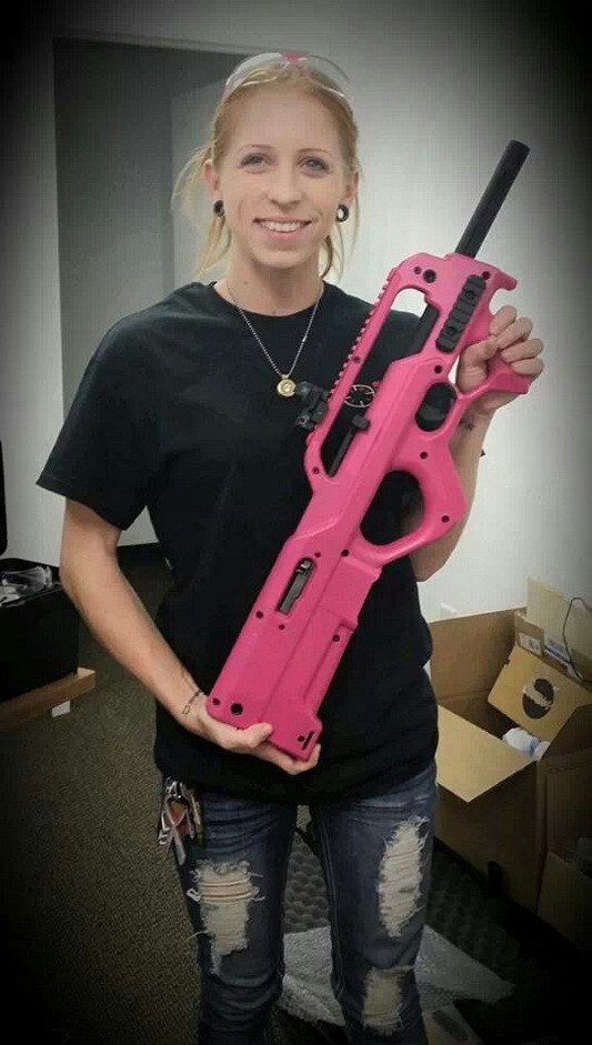 girlandguns:  Girl With Gun  http://girls-andguns.blogspot.com/