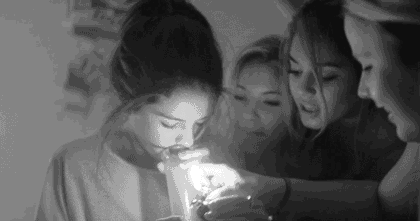 hoodiegurlz:  yvngputa:  $  ⚠️hoodiegurlz⚠️ 