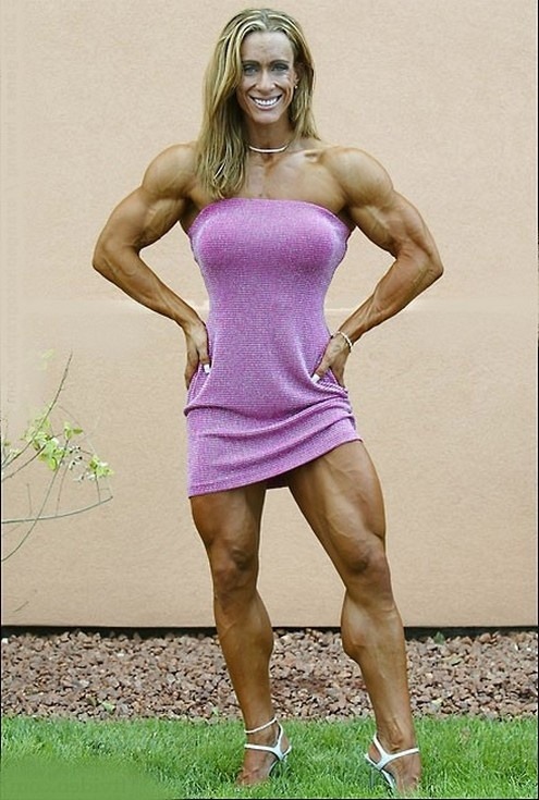 scitechfitness:  fightingboots:  Amanda Dunham  Yes. 