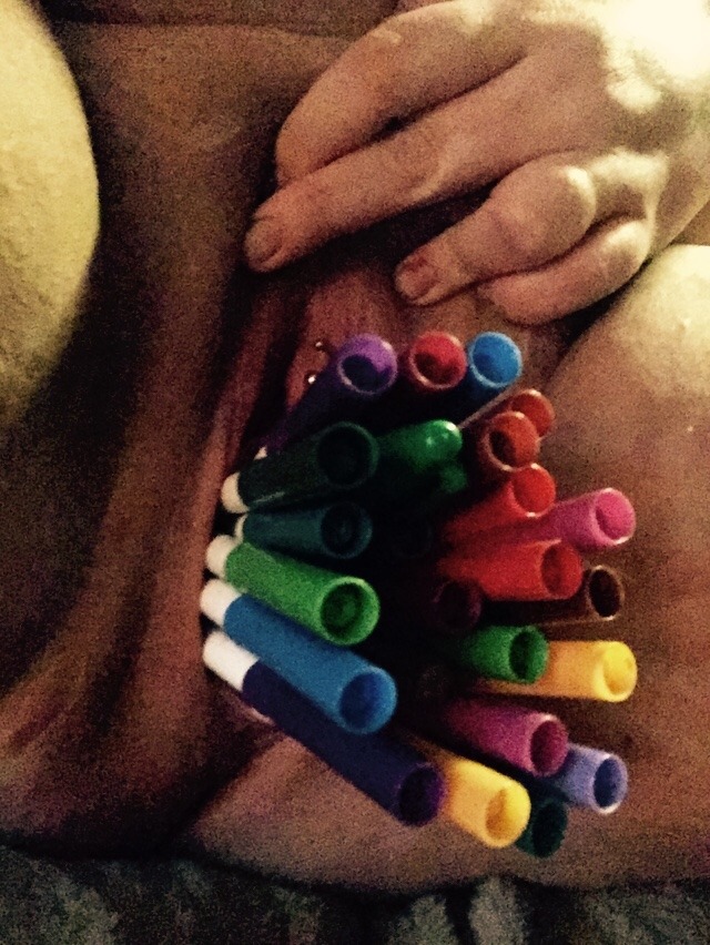 katie-ramey:  Stretching my pussy with some markers- I got 27 in there this time!!