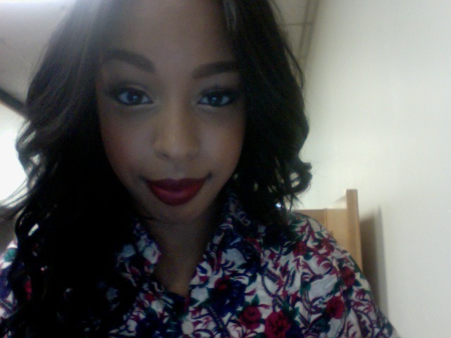 kodak-taught-me:  Happy Monday = ] 
