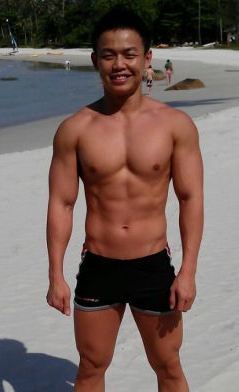 asianmusclefetish:  Original post: http://asianmusclefetish.tumblr.com/ 