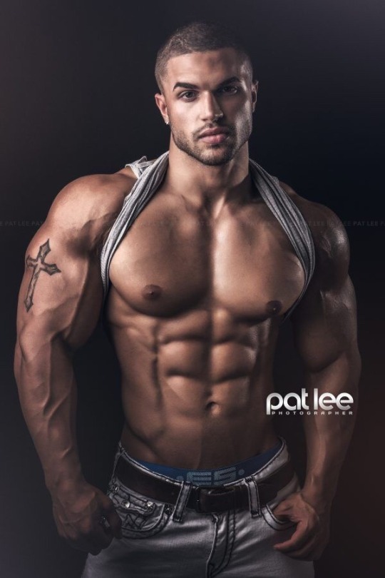 abstract-18:  #RACIEL CASTRO #FITNESS MODEL porn pictures