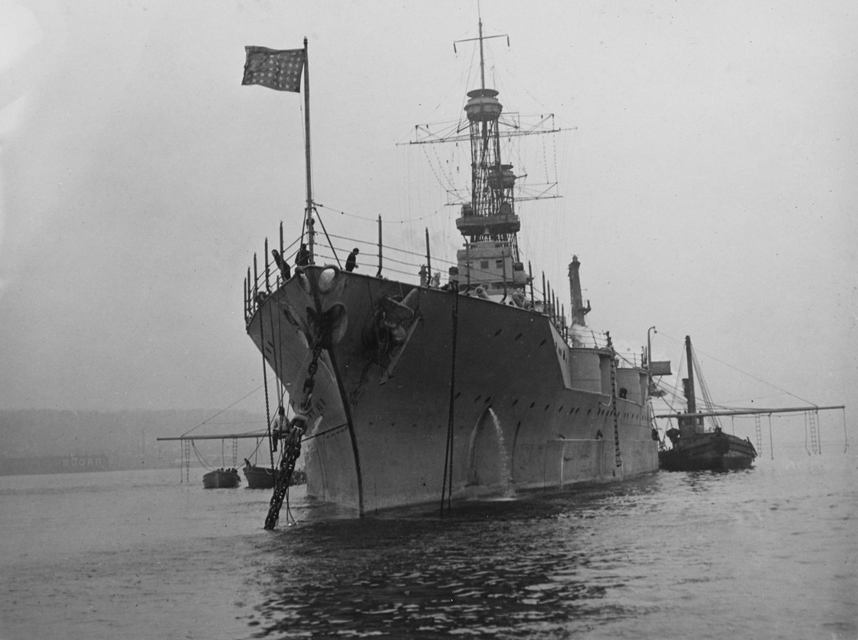lonestarbattleship:USS Mississippi (BB-41) in New York Harbor on December 25, 1918. NARA: 45512536, 45513417NHHC: NH 46047, NH 45492