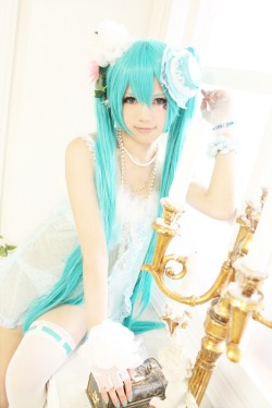 cosplayeverywhere:  Vocaloid ~ Hatsune Miku (初音ミク)