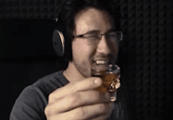 tinyblogtim:  How to Sip Whiskey, a guide