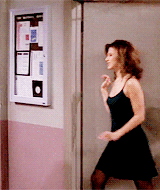 Rachel Green // favorite outfits + season 1