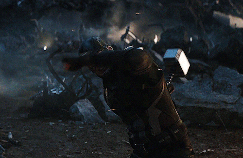 marveledits:  I knew it!AVENGERS: ENDGAME (2019) dir. Joe and Anthony Russo