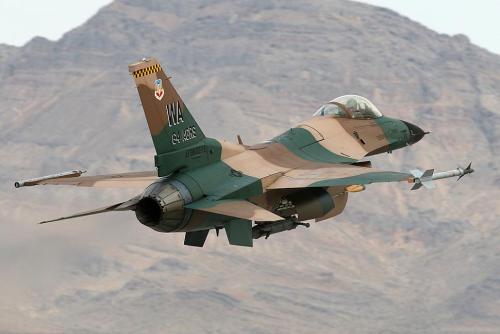 XXX zainisaari:  USAF F-16C block 32 #86-0272 photo