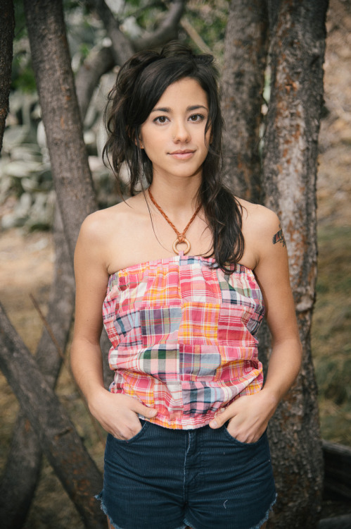 michaeldantedimartino:  It’s time for summer tops! My wife has just added a variety of shirts with macrame straps to her Etsy store, Earth Goddess Designs. Modeled here by the lovely Seychelle Gabriel (voice of Asami). Photos by me. 