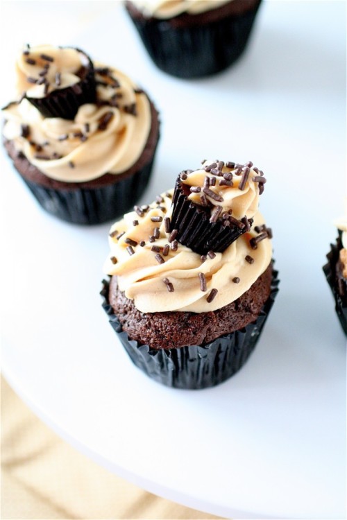 Peanut Butter Cup Cupcakesservings: Approximately 18 Cupcakesfor The Cupcakes:1 And 2/3 Cups Flour¾ 