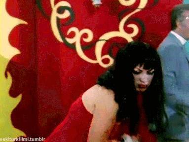 eskiturkfilmi:  Türkan Şoray & Cüneyt Arkın ~ Aşk Mabudesi, 1969