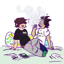 whyareyoureyesblack:  @baconcolaweek Day 2!You two are supposed to be studying &gt;:V