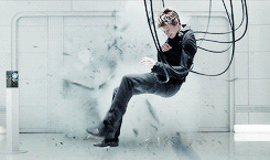 divergentofficial:  This just reminded us how awesome the INSURGENT trailer looks!