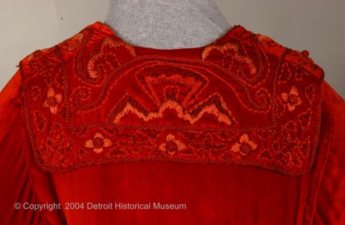 Evening CoatJ.Hock1910-1913Woman&rsquo;s red velvet evening coat lined with white satin. It is a