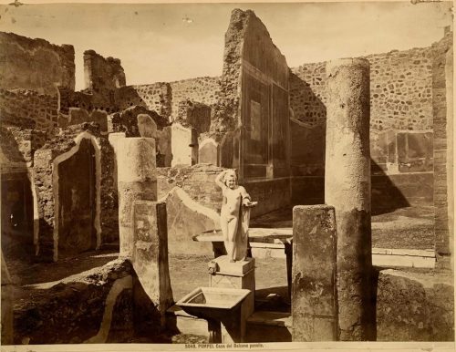 Pompeii* House of the hanging balcony* Giacomo Brogi, circa 1880source: Giacomo Brogi, Public domain