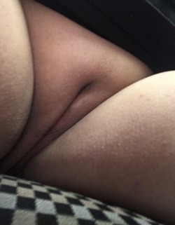 daddyskybeauty:  Another peak from my desk