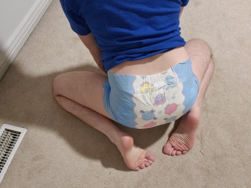 I got a new shipment of diapers today! I love the crinkly sound of new diapers on my bum bum!