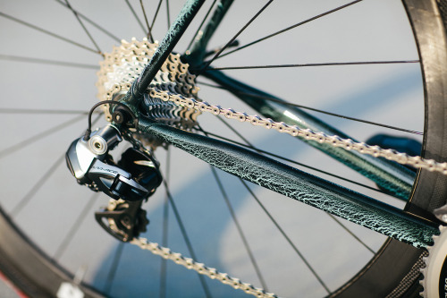 ridemetal: imshicycles: Frame Info:Columbus Life Double Oversize TubesetLlewellyn Cadenzia Lugs/Drop