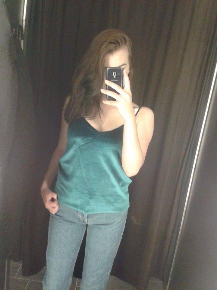 odniesienie:  I love velour. Yes it is velour.