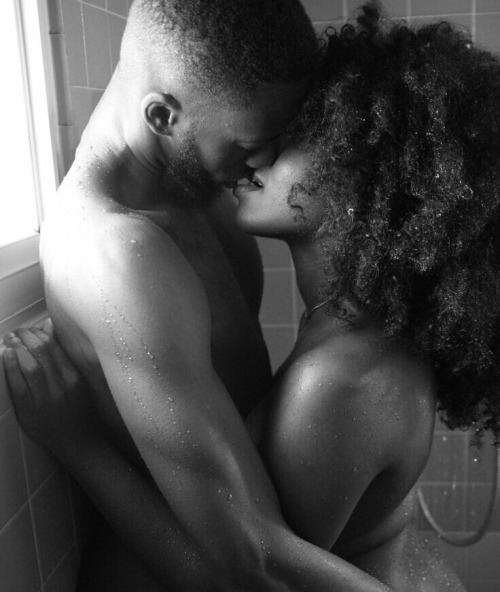 ladychai21:  Oooo I love shower sugas! 🤓