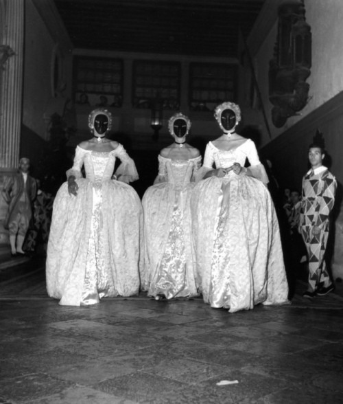 Women dressed in 18th century masquerade costumes for the “Bal Oriental” held in Venice, September 1