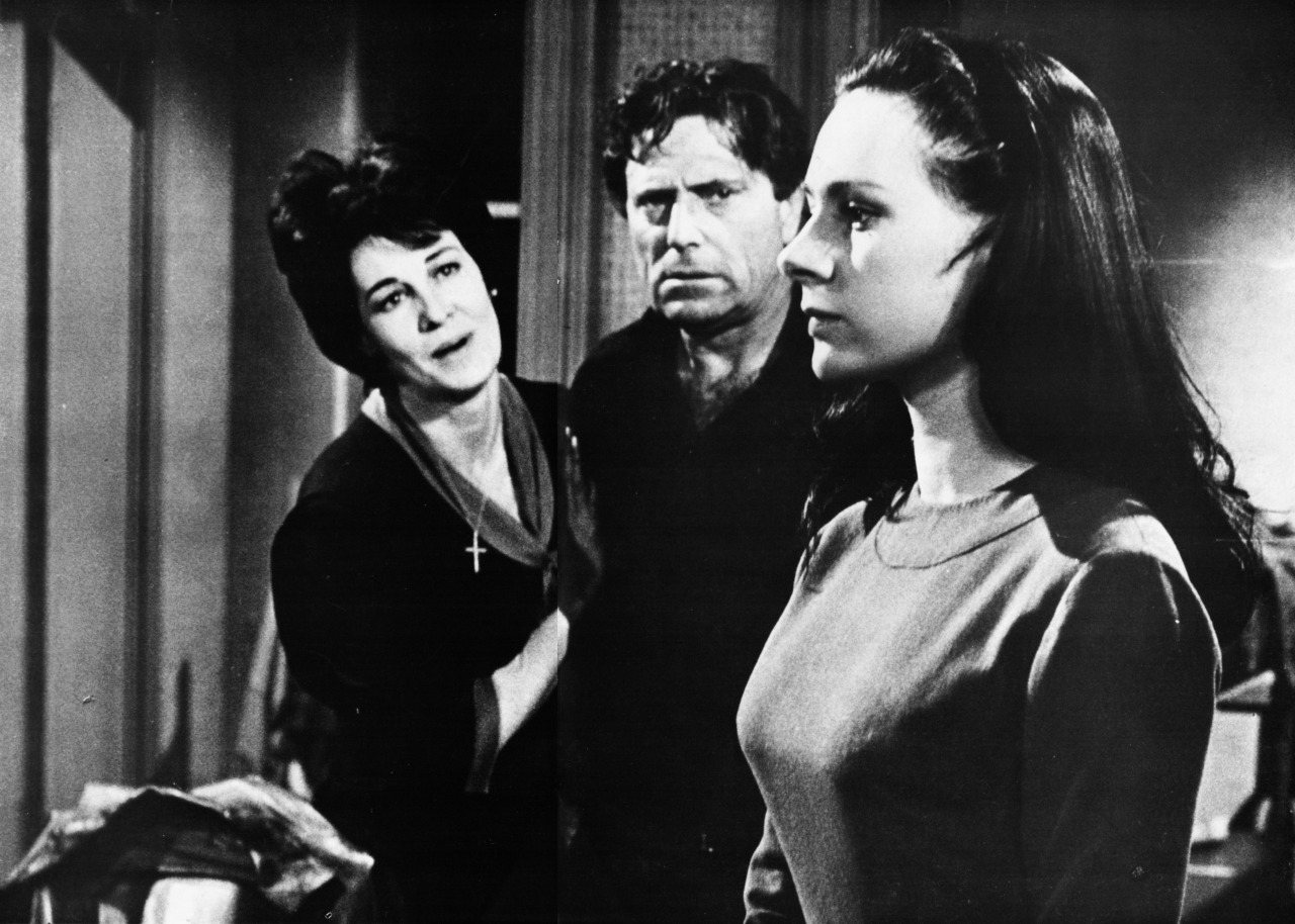 Left to right: Katherine Blake as Beatrice, Raf Vallone as Eddie and Francesca Annis as Catherine in Arthur Miller’s “A View from the Bridge”. Produced by Rediffusion Television in 1966 it was screened live over the full ITV network.