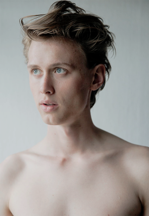 prettymysticfalls:Henrik Holm photographed by Alexander Norheim for Team Models