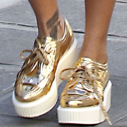 personalswear:  Rihanna’s Creepers Chanel