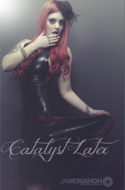 catalystlatex:  Girl crush! ♥ ♥ ♥ Rebekah