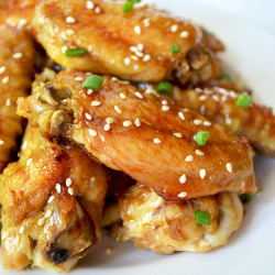 lustingfood:  TERIYAKI CHICKEN WINGS 