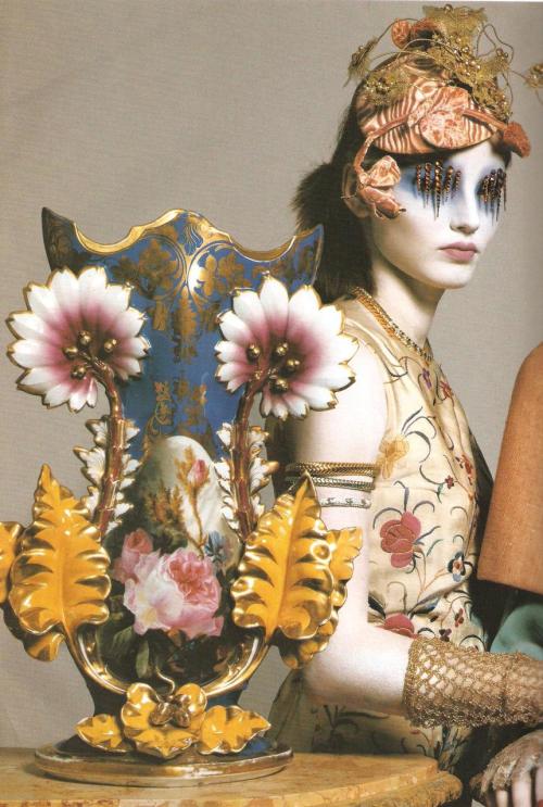 parkerandloulou:Ruslana Korshunova for Vogue Italia, March 2005