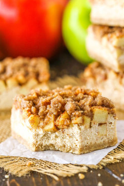 sweetoothgirl:  Apple Streusel Cheesecake Bars  