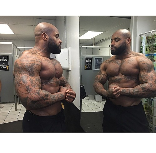 aworldofmenz:A World of Menz
