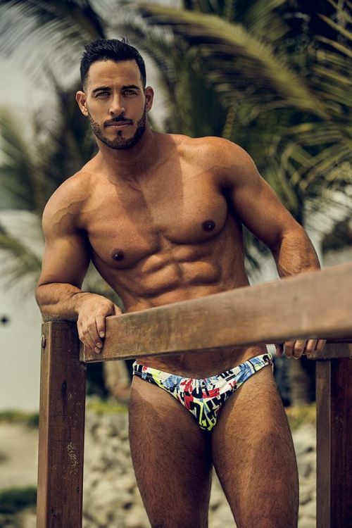 alejudas:  Eyal Berkover  (II) Click here for more posts on Eyal Berkover 