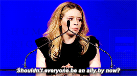 aprildgate:  Natasha Lyonne’s speech for the Human Rights Campaign’s Outstanding Leadership in the LGBT Community Award. [Thanks to nghtcrawlers for the transcript!] 