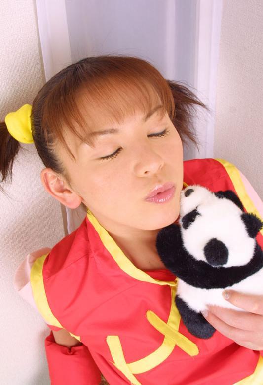 Yuki Koizumi - Ling Xiaoyu (Tekken 3)More Cosplay Photos &amp; Videos - http://tinyurl.com/mddyphvNew