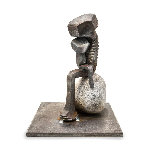 itscolossal:A Blacksmith Evokes Surprisingly Human Forms from Single Steel Bolts