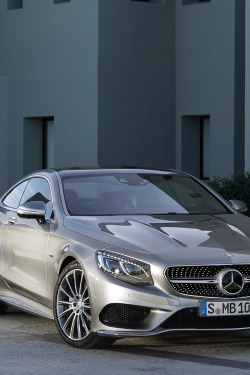classy-captain:  Today Mercedes-Benz presented