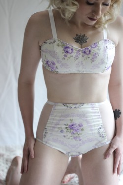 bettiefatal: Cotton and Mesh Purple Floral Bra and Panelled High Waisted Panties 