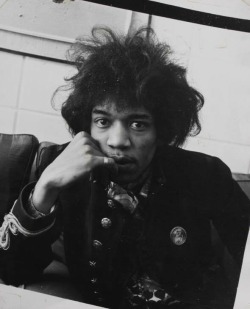 retro2mod: Jimi at the Upper Berkeley Street,London