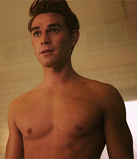 Sex shattxrstar:KJ Apa as Archie Andrews in pictures