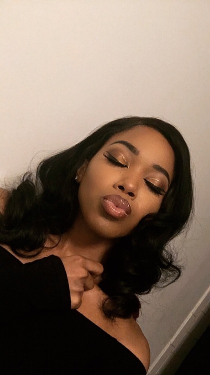 mustbejazzy:NYE GLAM.