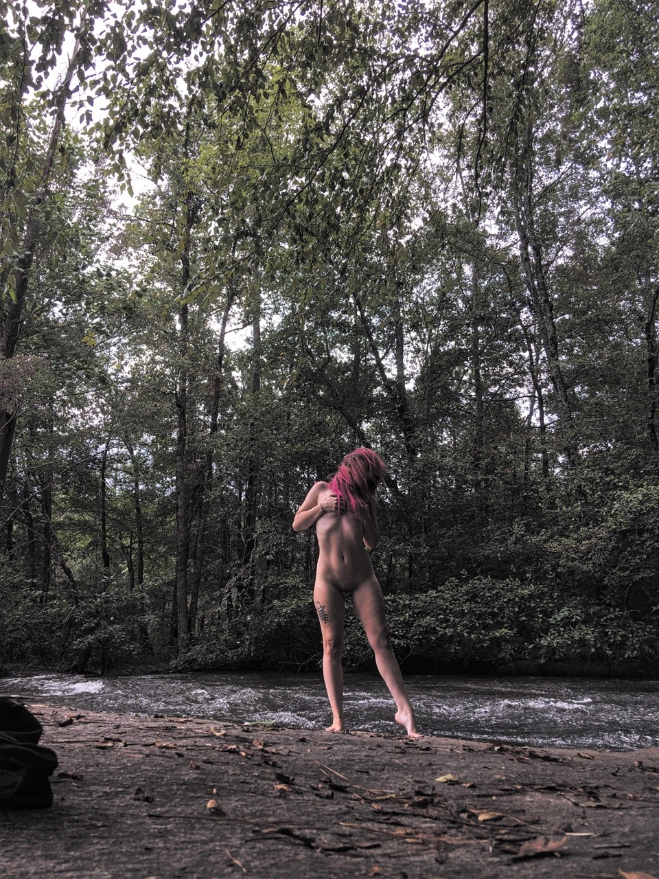 frankiefarber:       FIND MY SLUT ASS ON INSTAGRAM Instagram: frankiefarber Reblog