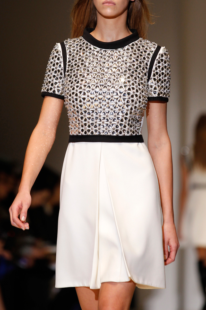 glitter-in-wonderland:  whore-for-couture:  models-on-the-runway:  gucci f/w 2014